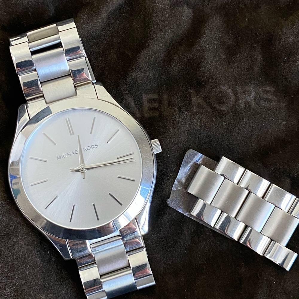 Michae Kors - Silver Watch